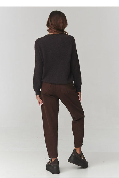Jumper model 220787 Makadamia - ELEMODA