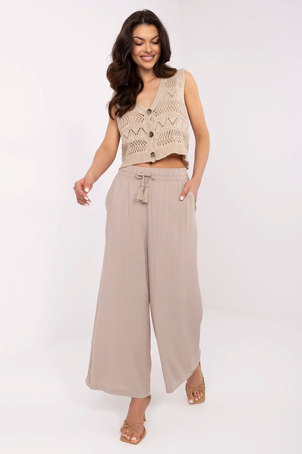 Women trousers model 196901 Sublevel - ELEMODA
