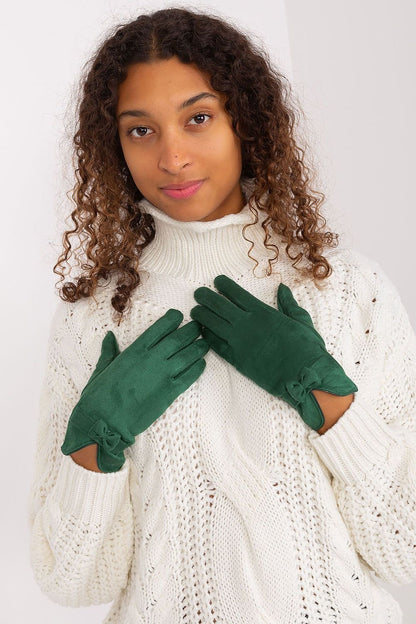 Gloves model 190880 AT - ELEMODA