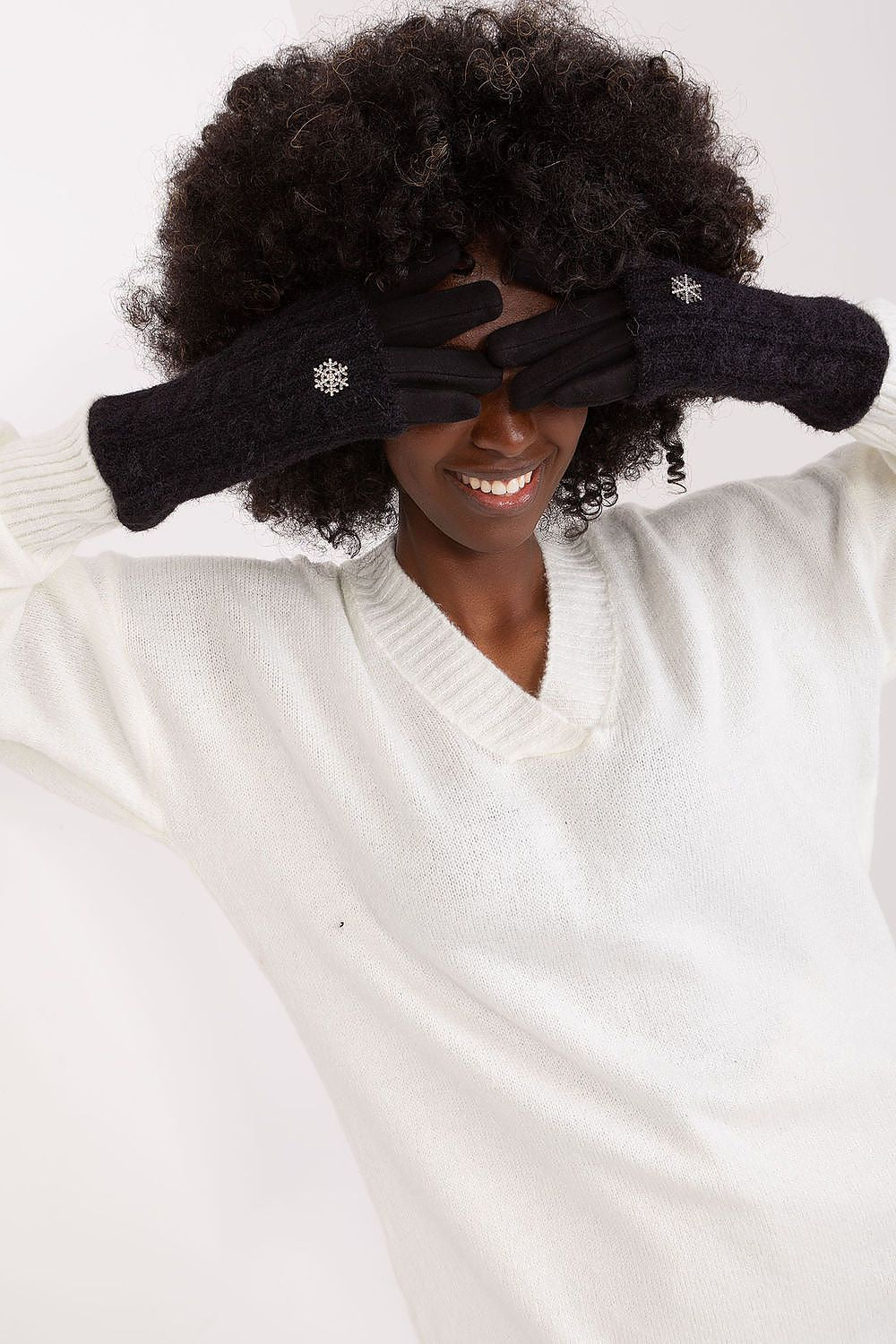 Gloves model 190158 AT - ELEMODA