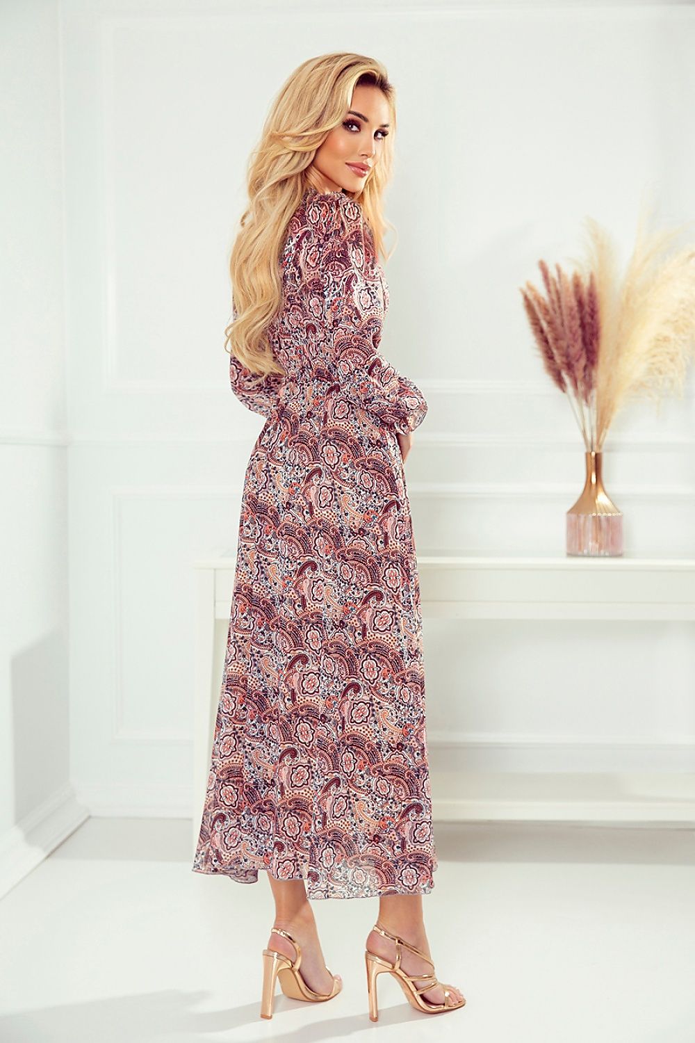 Daydress model 167016 Numoco - ELEMODA