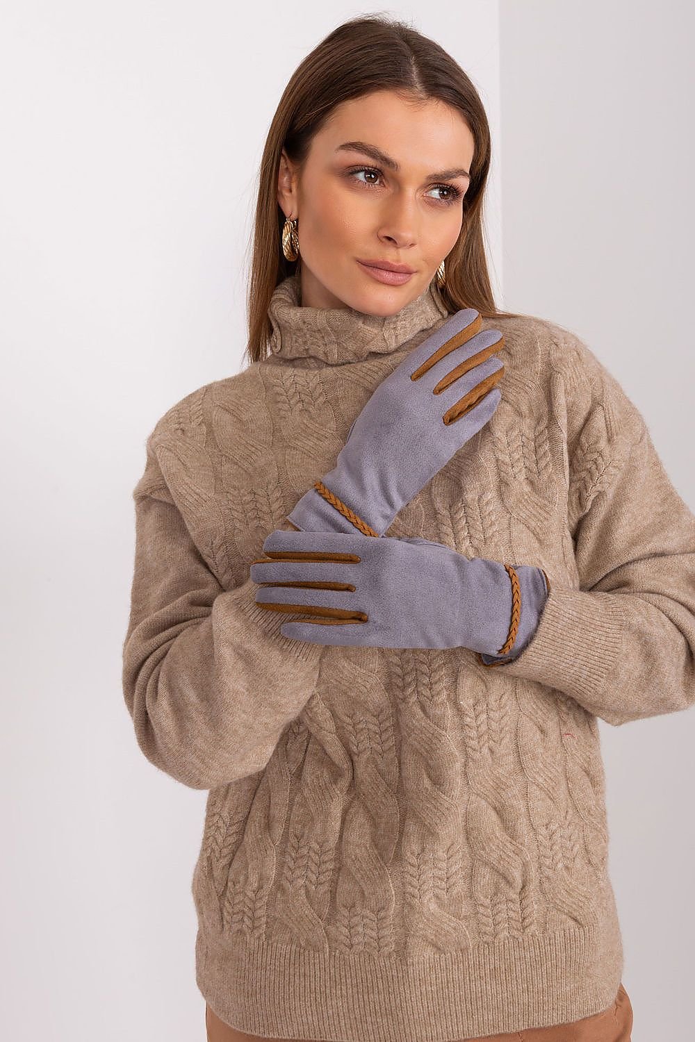 Gloves model 188835 AT - ELEMODA