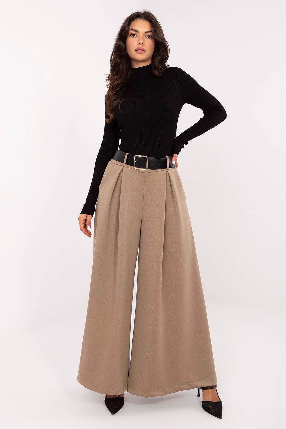 Women trousers model 218448 Italy Moda - ELEMODA