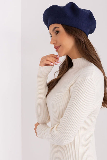 Beret model 185838 AT - ELEMODA