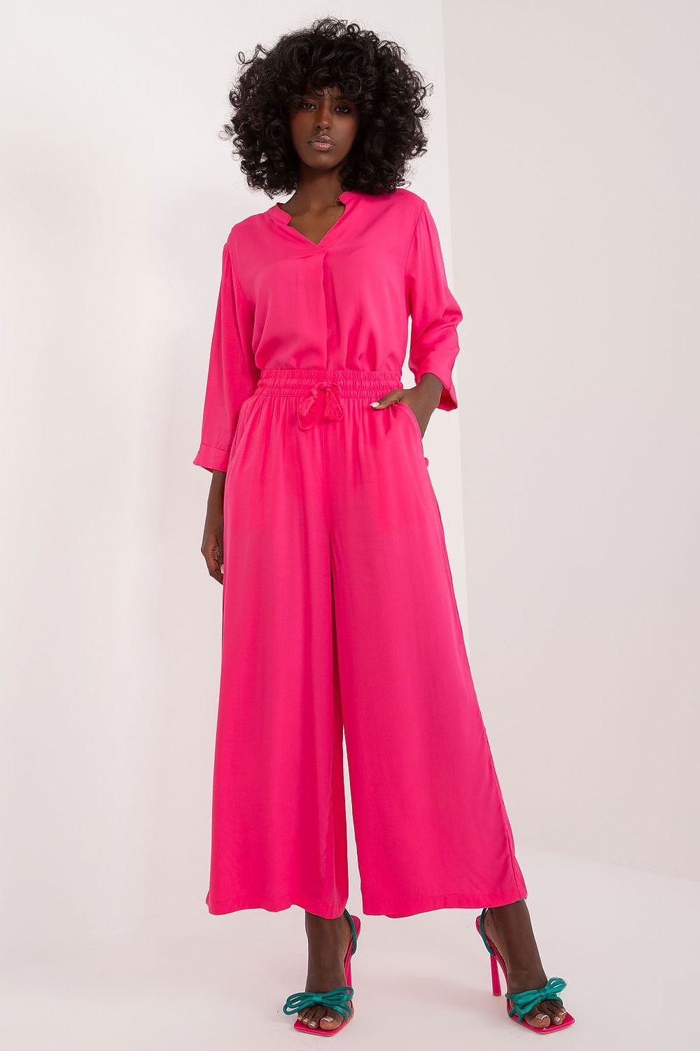 Women trousers model 196901 Sublevel - ELEMODA