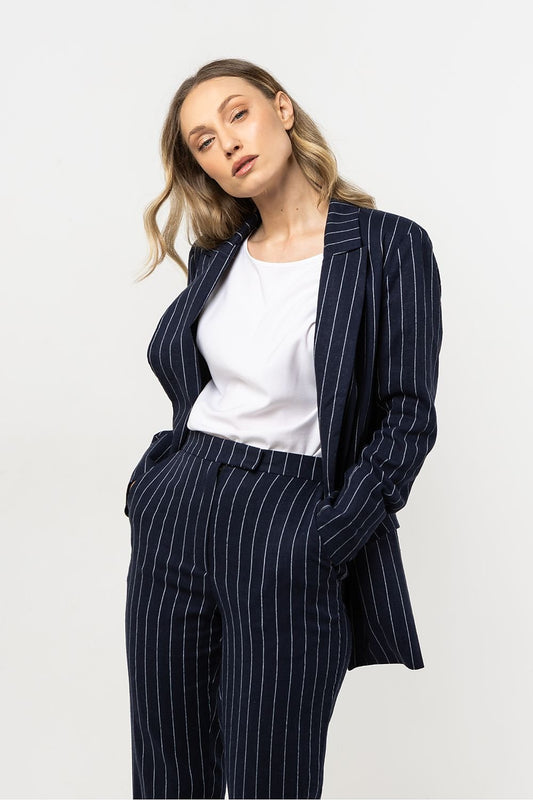 Jacket model 212175 awama - ELEMODA