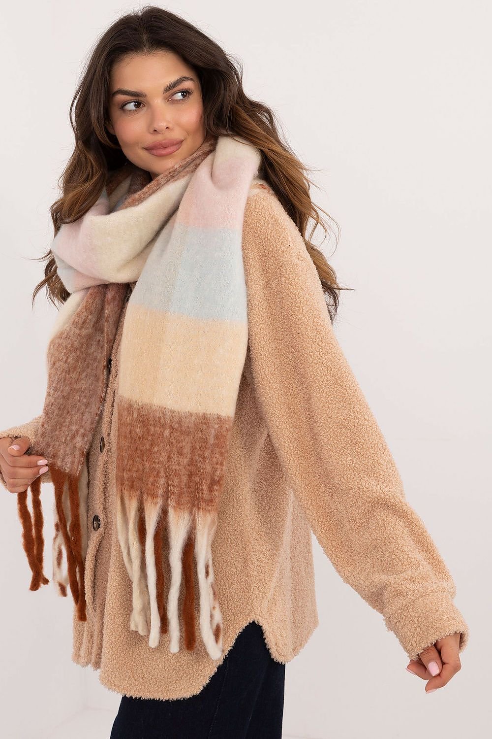 Shawl model 200279 AT - ELEMODA