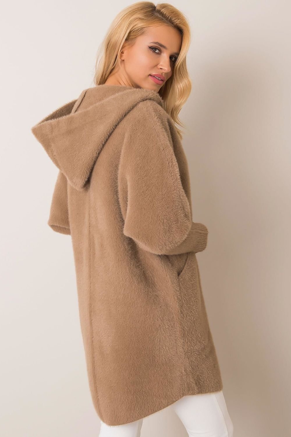 Coat model 171828 MBM - ELEMODA