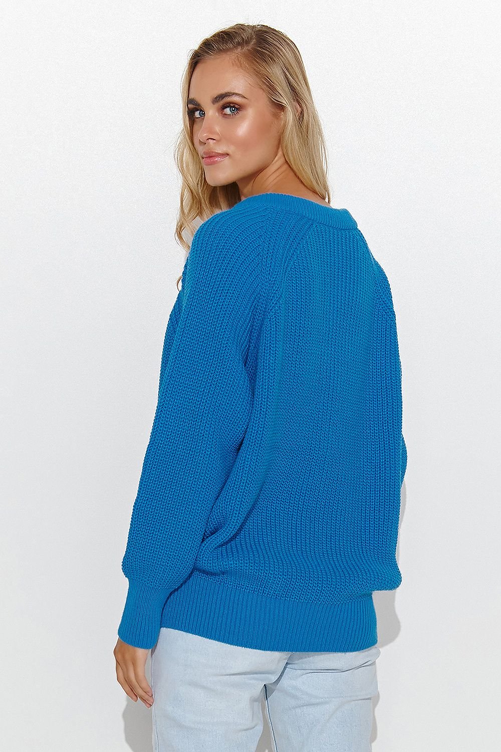 Jumper model 184780 Makadamia - ELEMODA