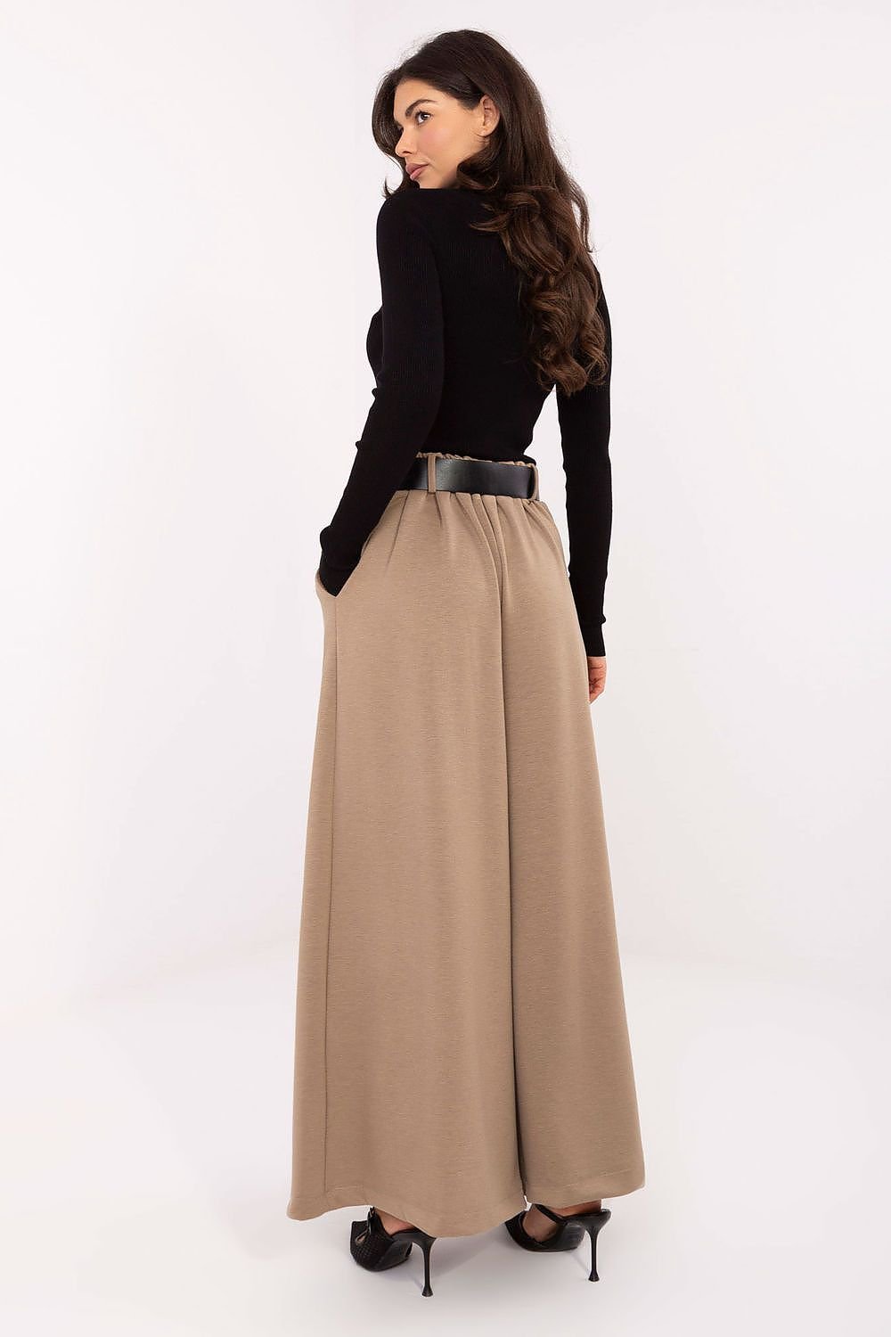 Women trousers model 218448 Italy Moda - ELEMODA