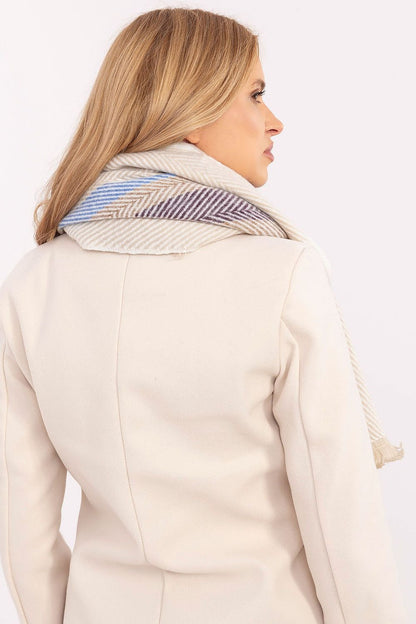 Shawl model 206037 AT - ELEMODA