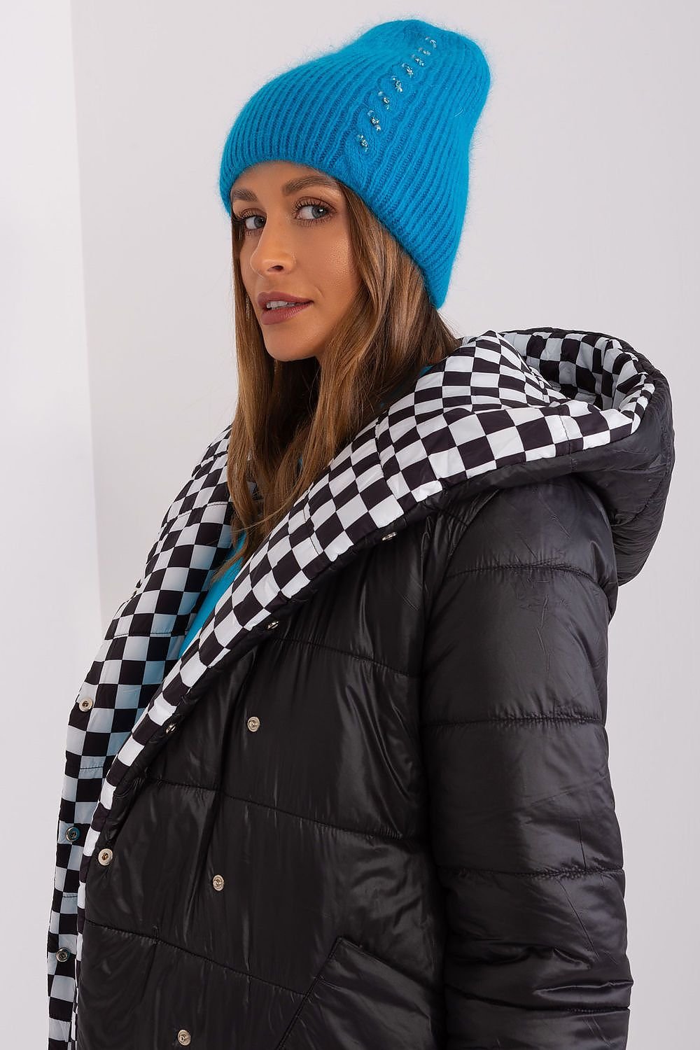 Cap model 189247 AT - ELEMODA