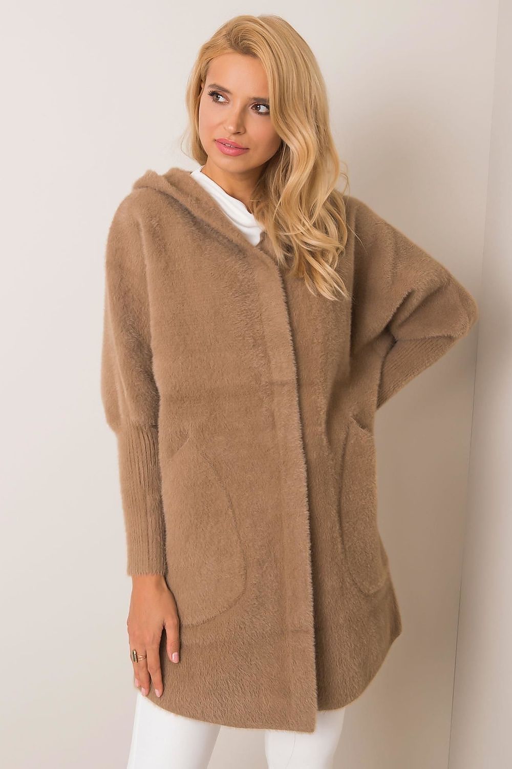 Coat model 171828 MBM - ELEMODA