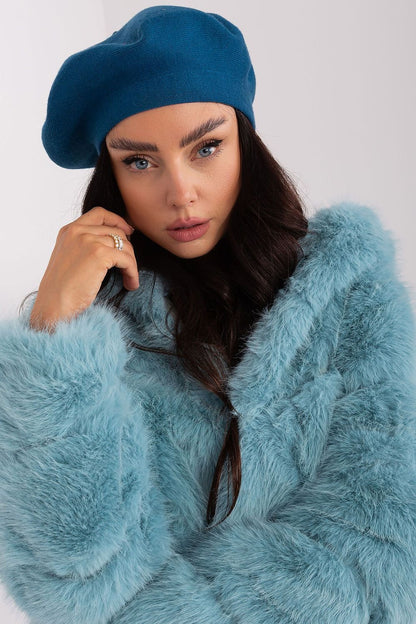 Beret model 185838 AT - ELEMODA