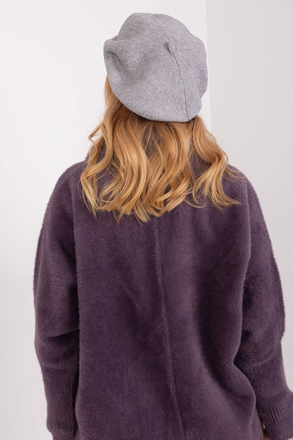 Beret model 185838 AT - ELEMODA