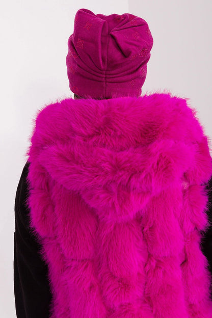 Cap model 189899 AT - ELEMODA