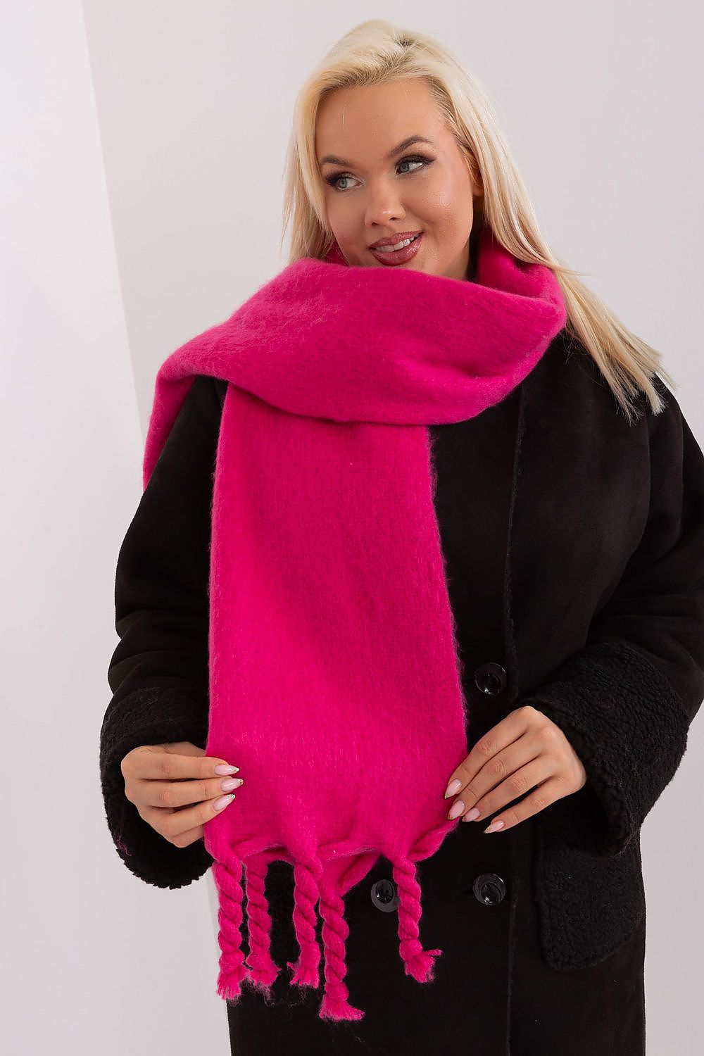 Shawl model 189883 AT - ELEMODA