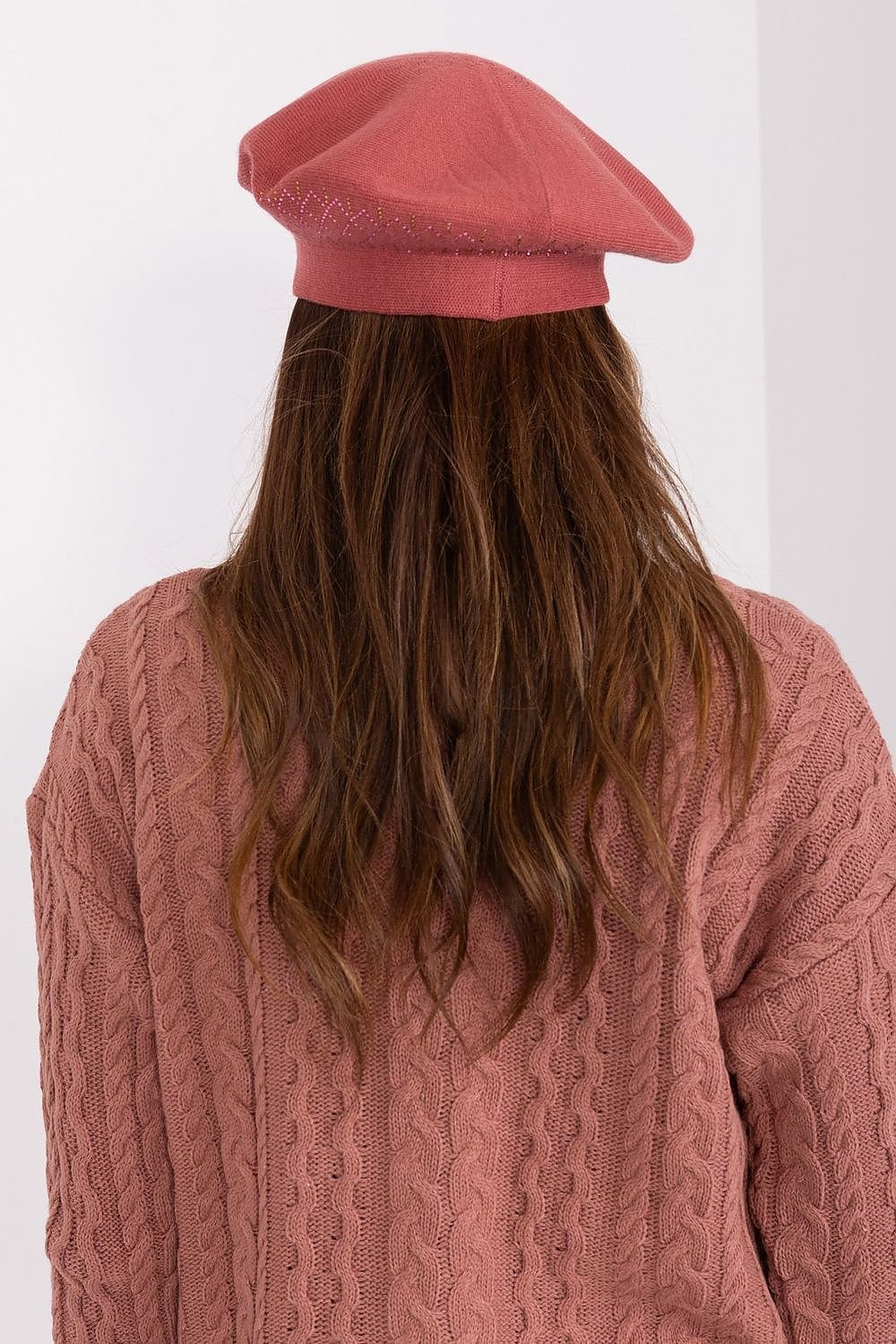 Beret model 208244 AT - ELEMODA