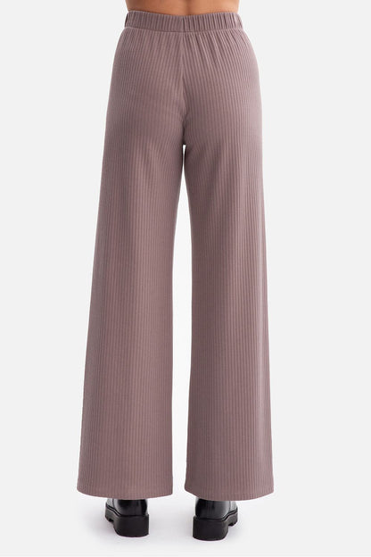 Women trousers model 218661 BeWear - ELEMODA