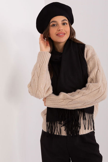 Beret model 185838 AT - ELEMODA