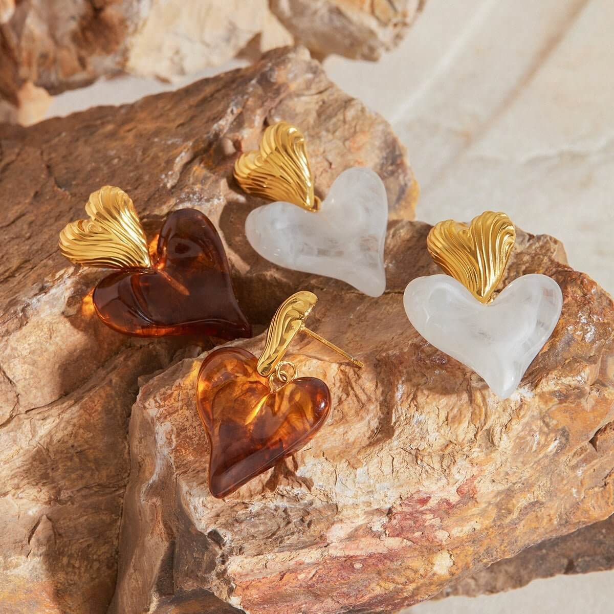 18K gold heart - shaped design light luxury noble earrings - ELEMODA
