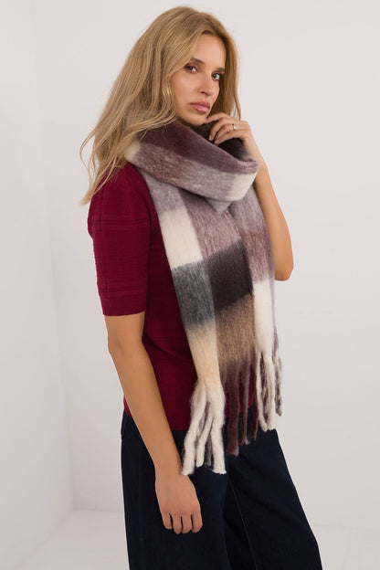 Shawl model 200279 AT - ELEMODA