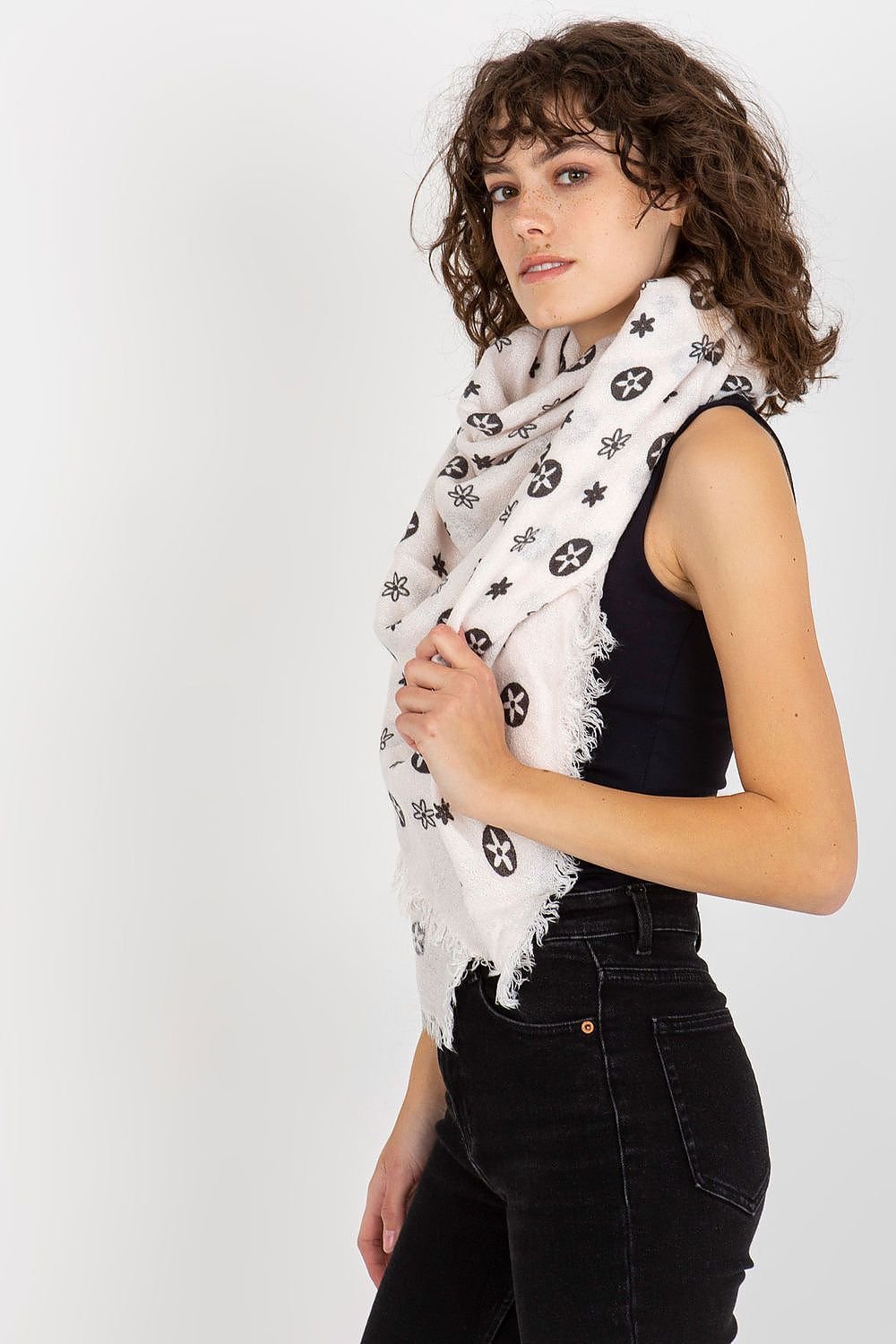 Neckerchief model 174861 AT - ELEMODA