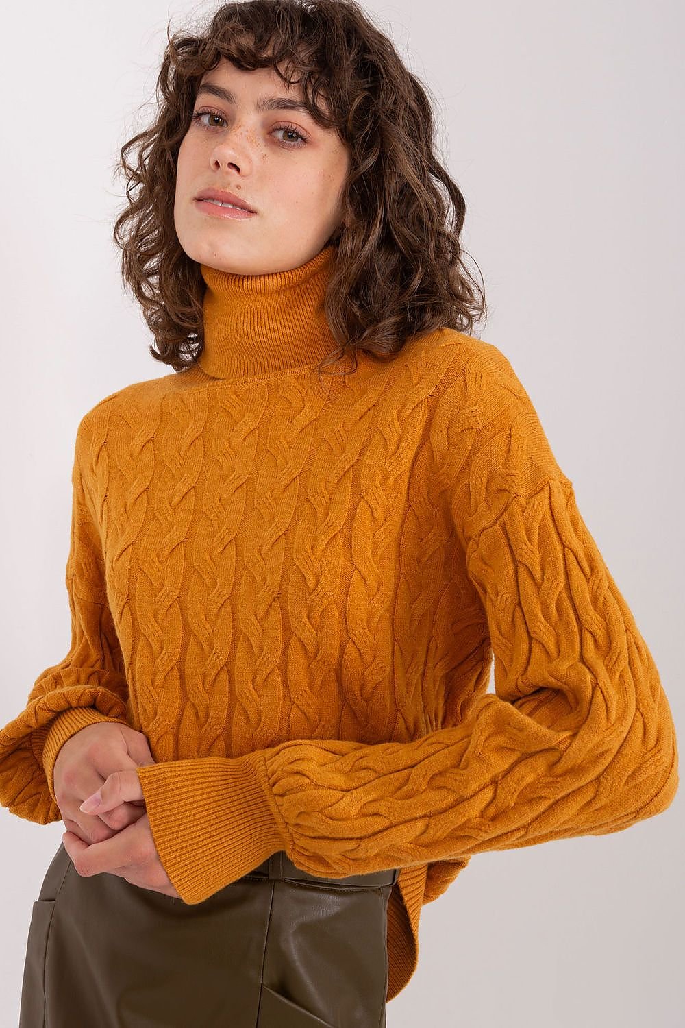 Turtleneck model 188296 AT - ELEMODA