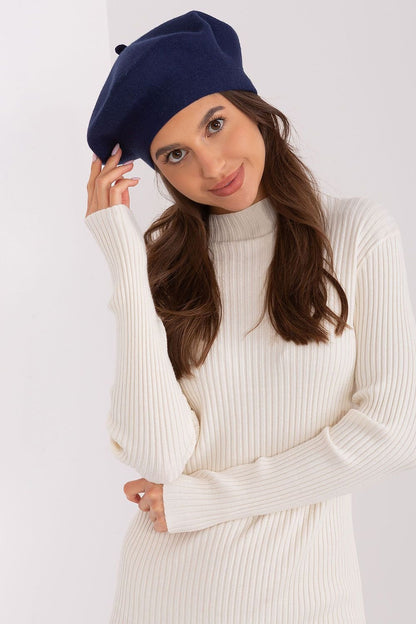 Beret model 185838 AT - ELEMODA