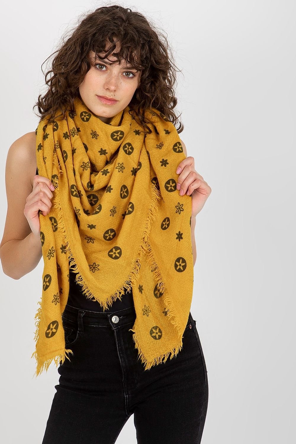 Neckerchief model 174861 AT - ELEMODA