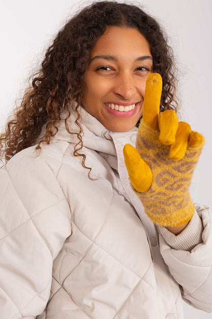 Gloves model 190807 AT - ELEMODA
