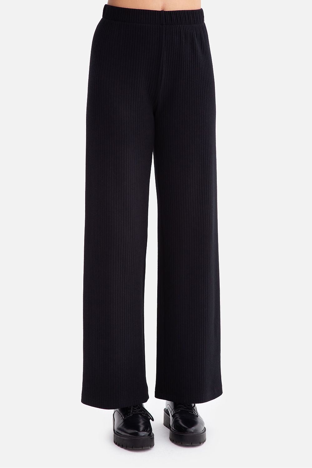 Women trousers model 218661 BeWear - ELEMODA